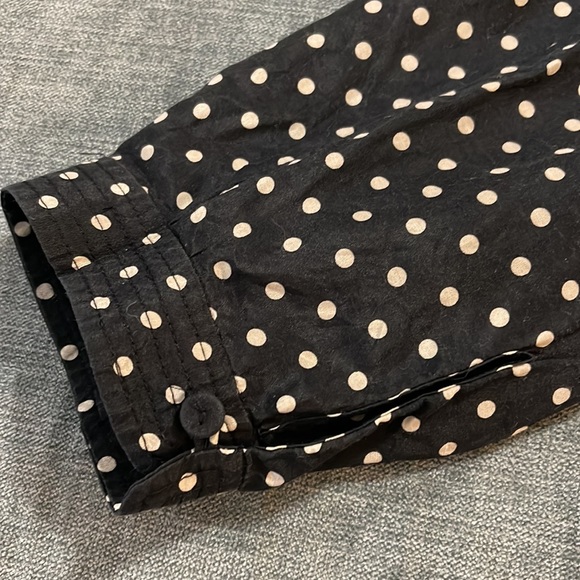 Liz Claiborne tunic LG, polkadot with trim at bottom hem (23-127) - Picture 3 of 11